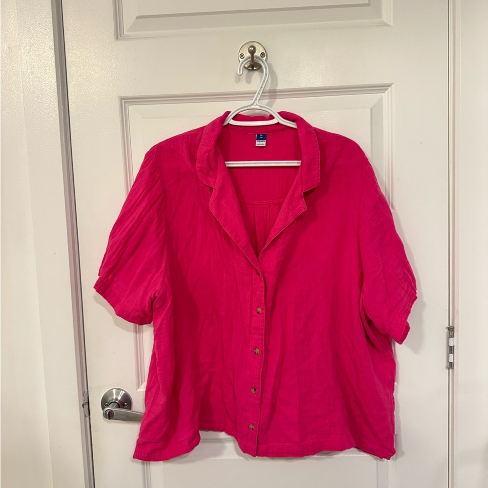 Old Navy Hot Pink Shirt and Shorts Set - Picture 2 of 7